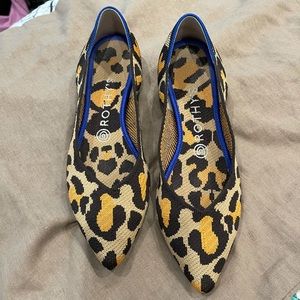 Rothy's Big Cat, The Point